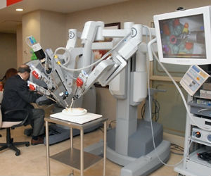Хирургия с роботом Да Винчи